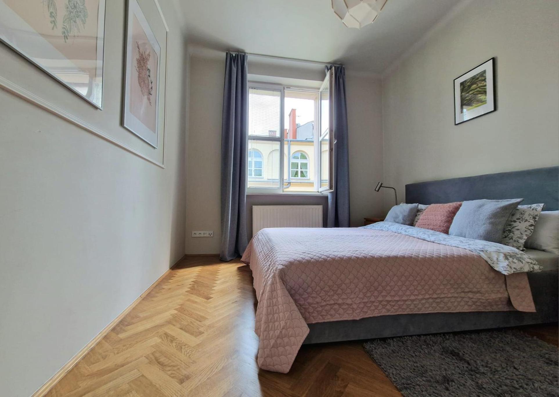 Brokilon House Leilighet Krasków Eksteriør bilde